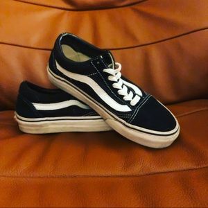 Old skool vans! Barely worn!!!
